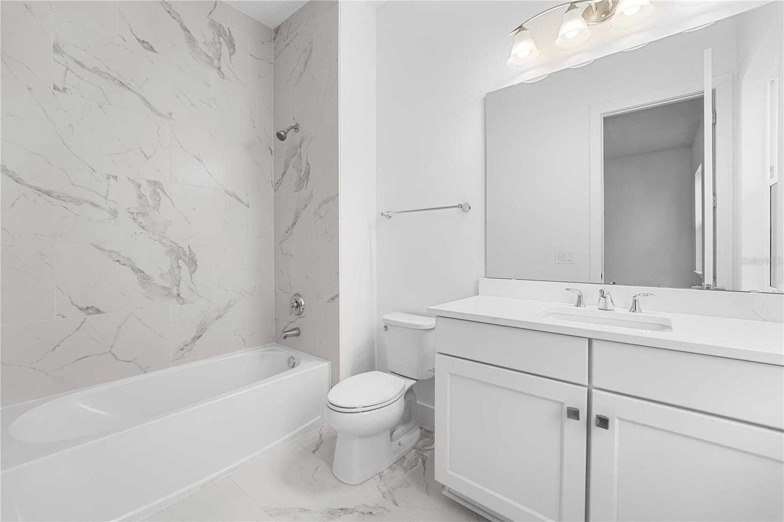 Image 39 of 61 For 9847 Laurel Berry Drive