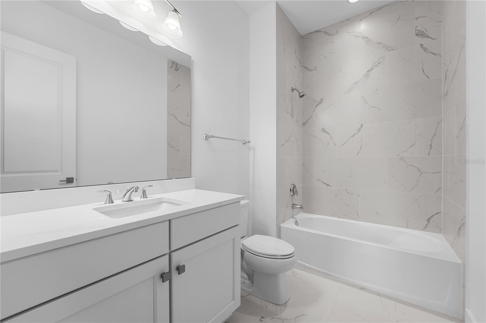 Image 44 of 61 For 9847 Laurel Berry Drive