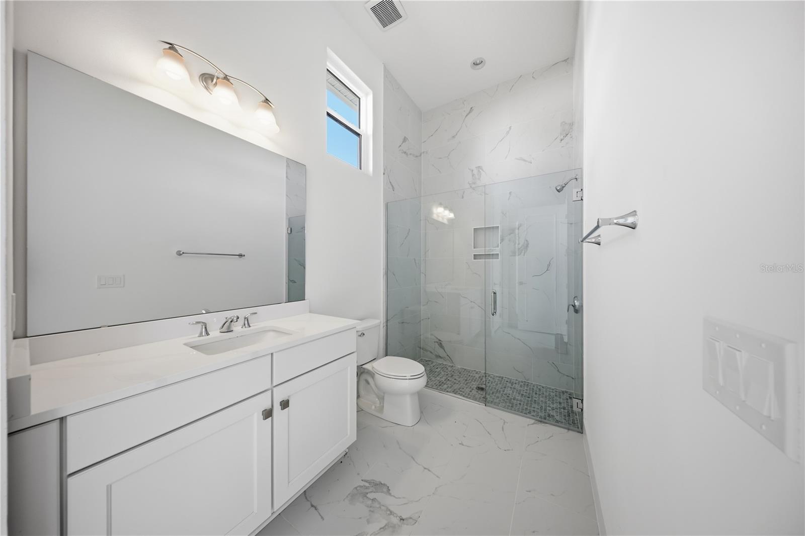 Image 64 of 79 For 9847 Laurel Berry Drive