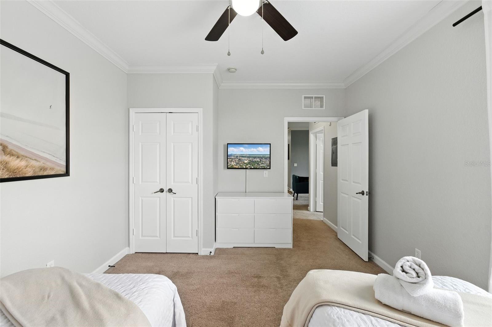 Image 21 of 38 For 8000 Tuscany Way 4405