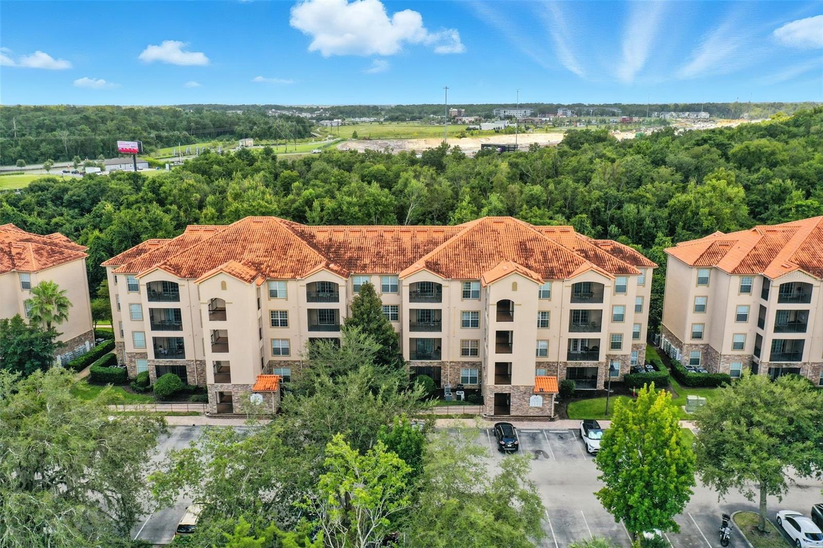 Image 31 of 38 For 8000 Tuscany Way 4405