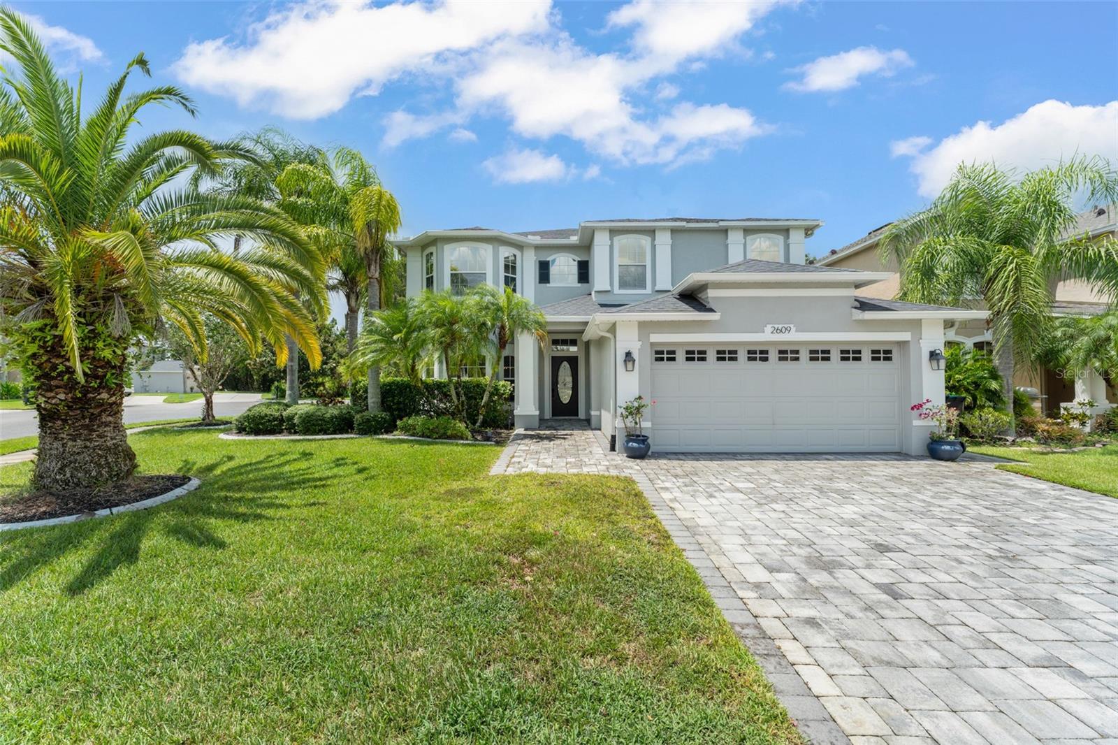 Image 2 of 48 For 2609 Lakemoor Drive