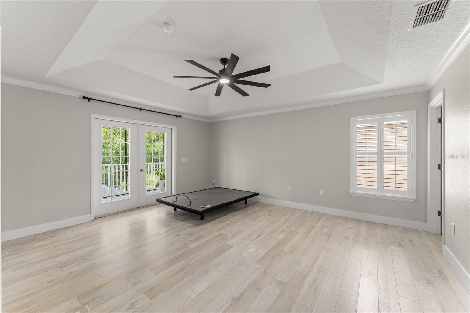 Image 34 of 48 For 2609 Lakemoor Drive