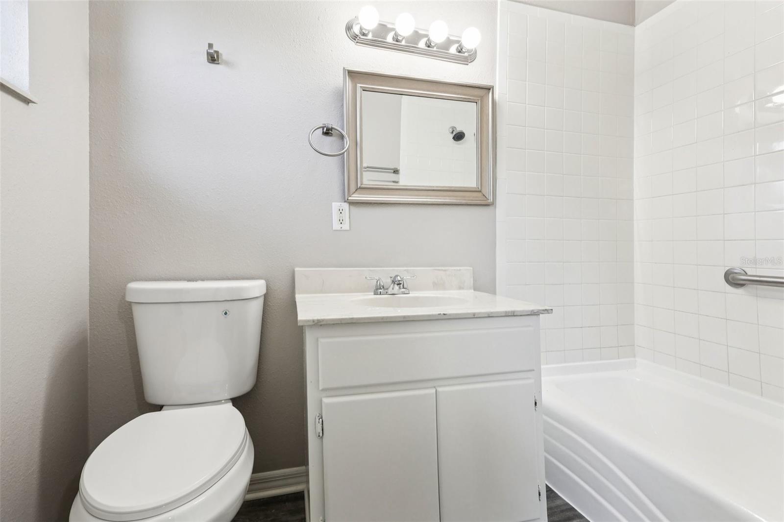 Image 20 of 32 For 1324 3rd Street Ne