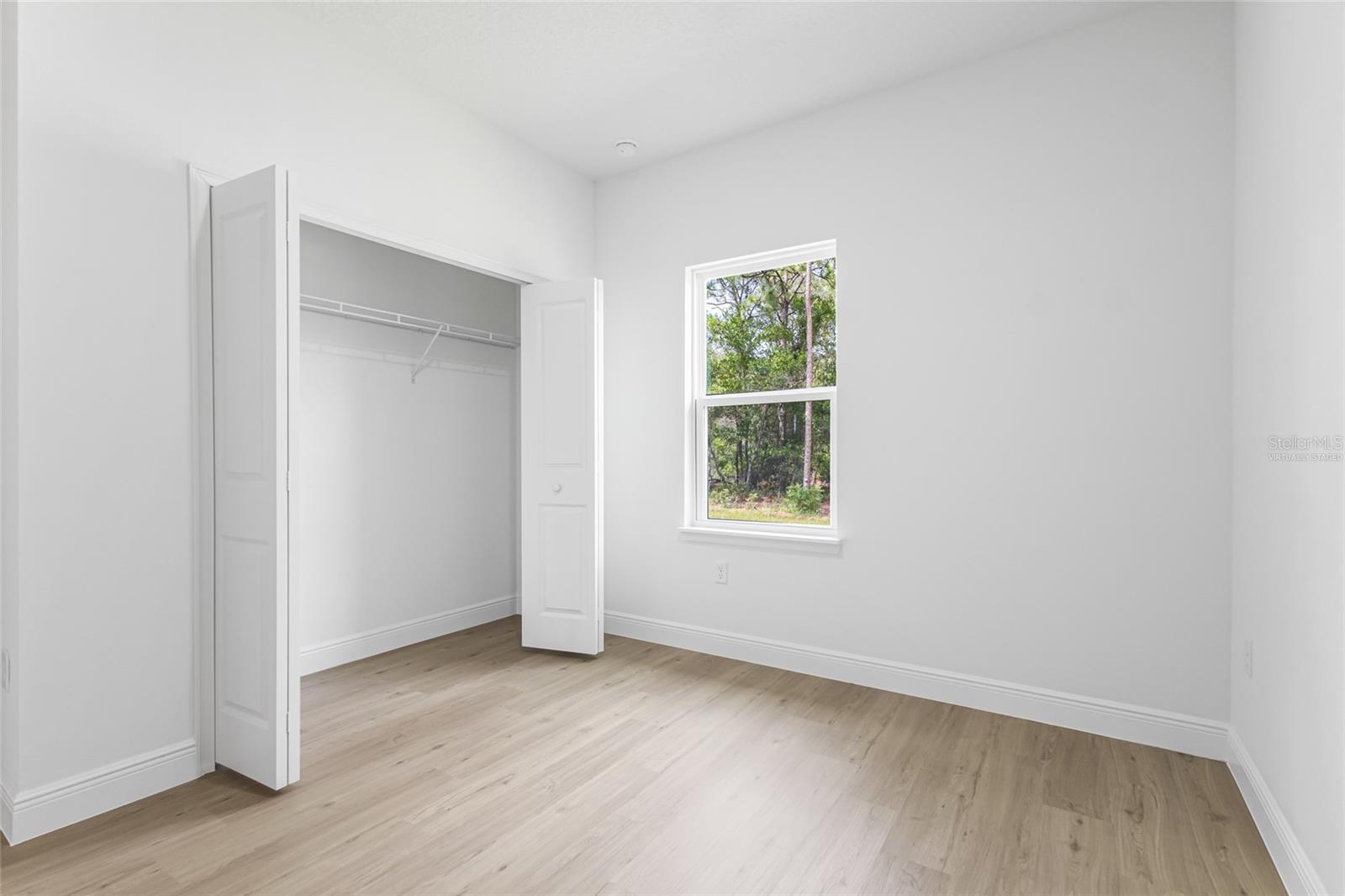 Image 36 of 55 For 1071 Hampshire Boulevard