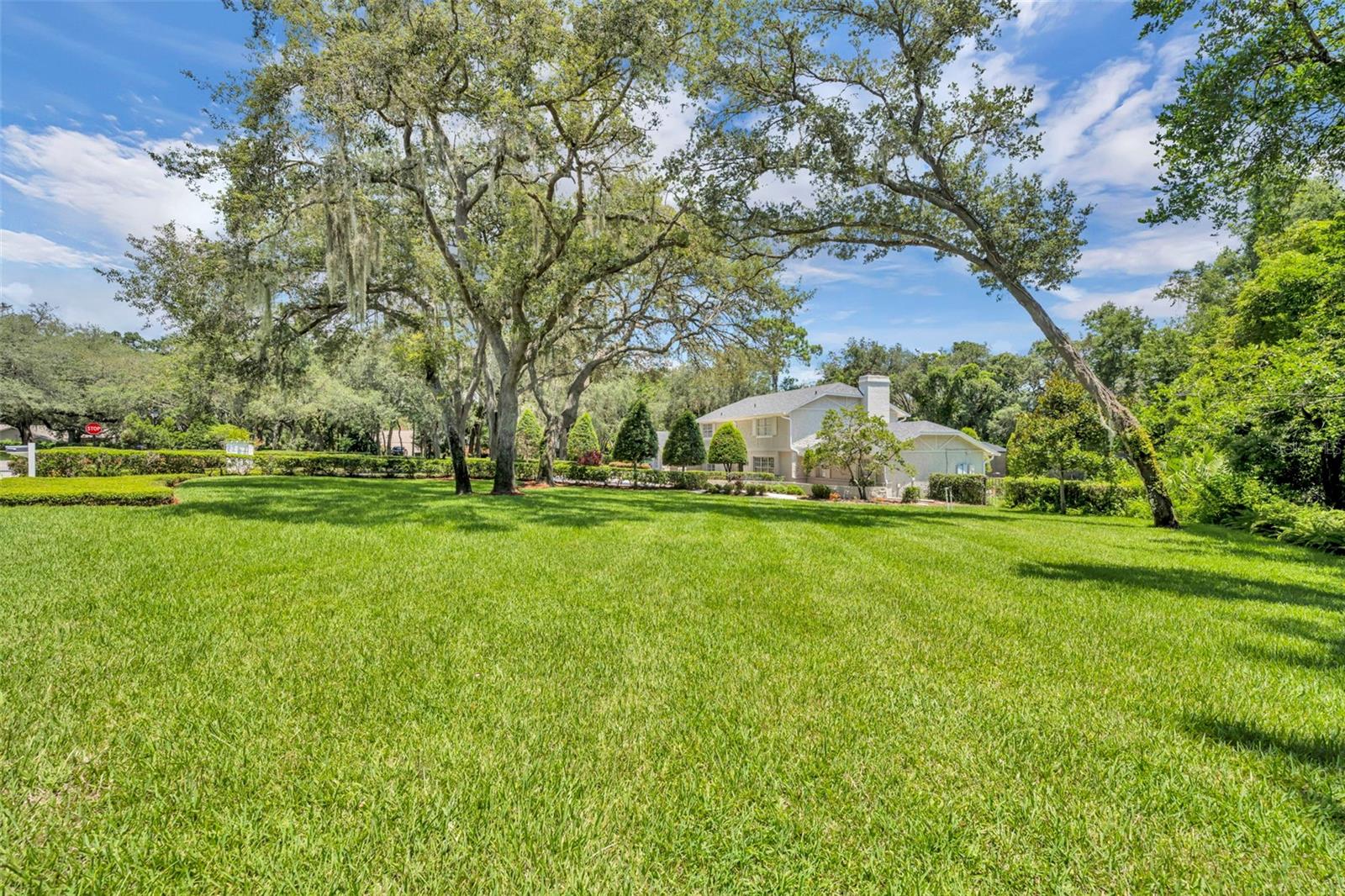 Image 52 of 67 For 301 Sweetwater Club Boulevard