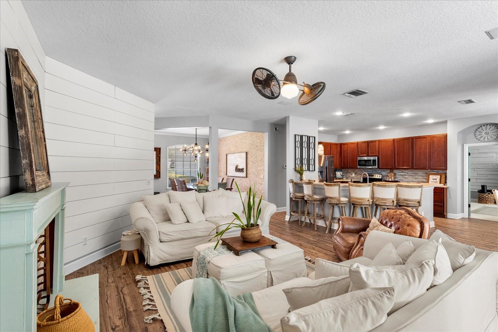 Image 14 of 54 For 4255 Sea Rock Court