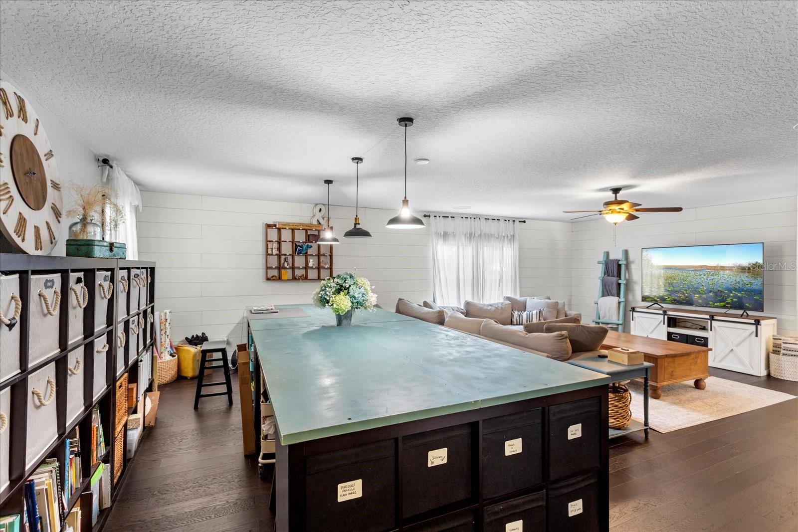 Image 31 of 54 For 4255 Sea Rock Court