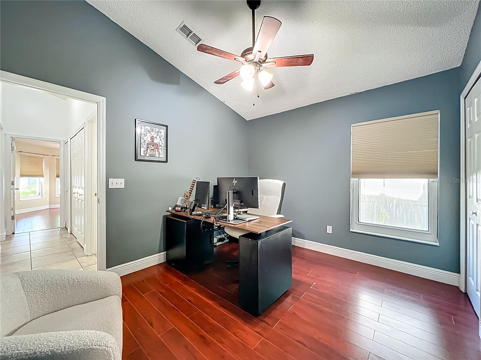 Image 35 of 48 For 13539 Emeraldview Drive