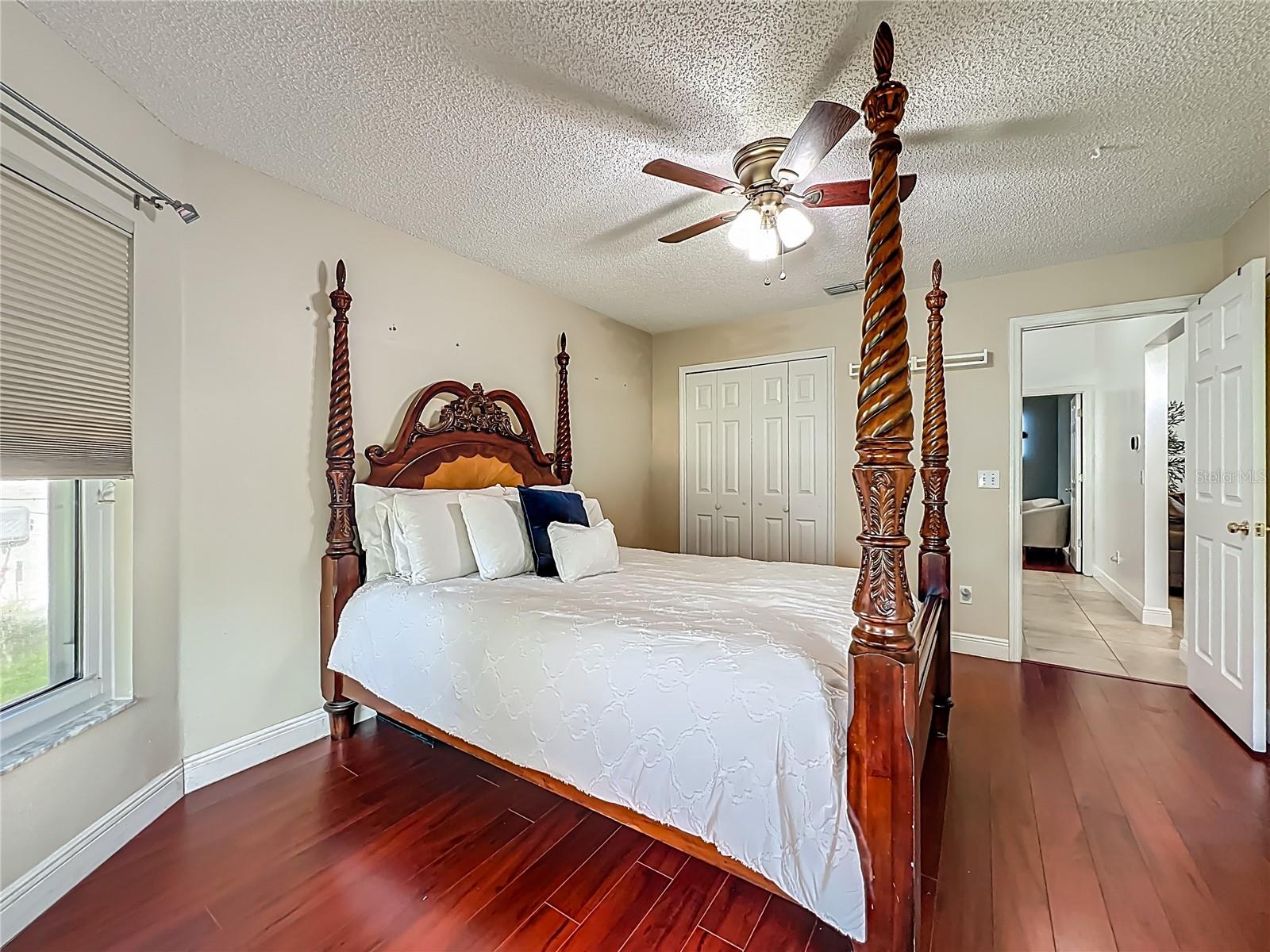 Image 38 of 48 For 13539 Emeraldview Drive