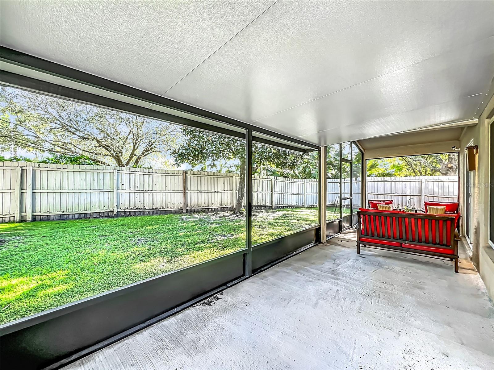 Image 42 of 48 For 13539 Emeraldview Drive