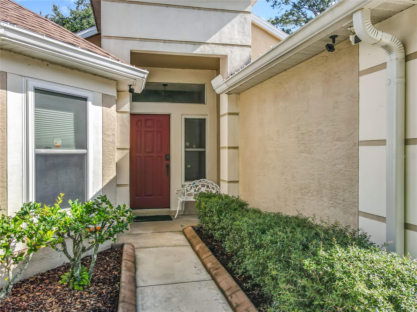 Image 5 of 48 For 13539 Emeraldview Drive