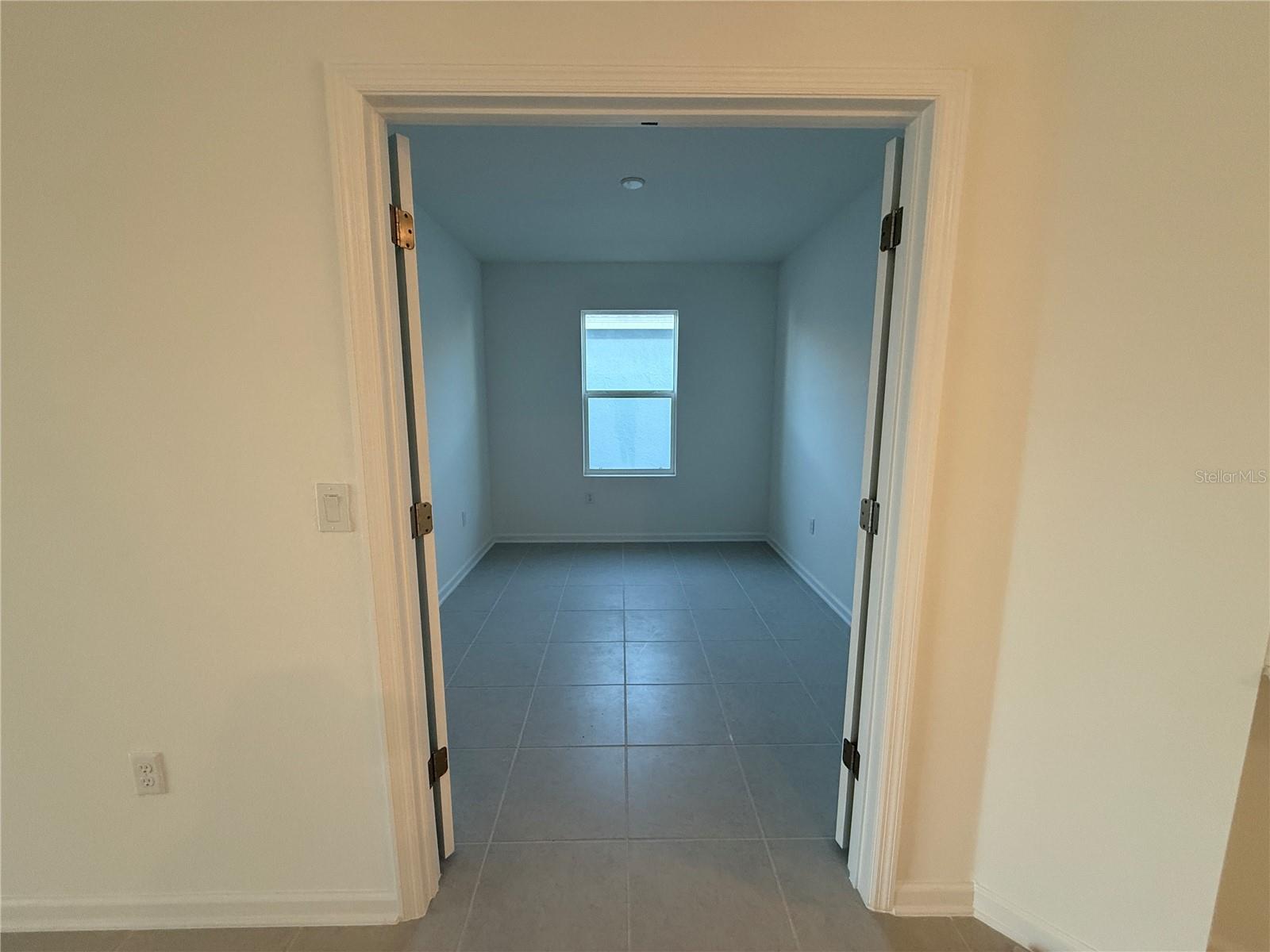 Image 19 of 68 For 5786 Gingham Drive