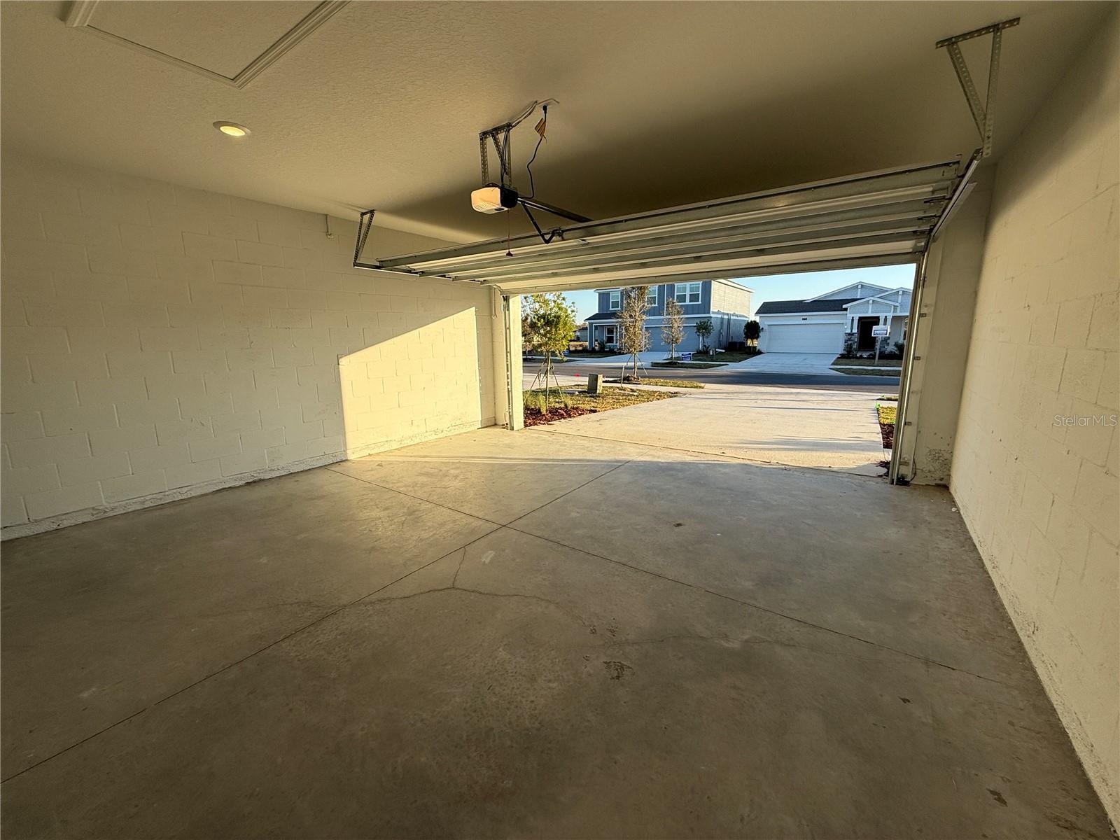 Image 5 of 68 For 5786 Gingham Drive