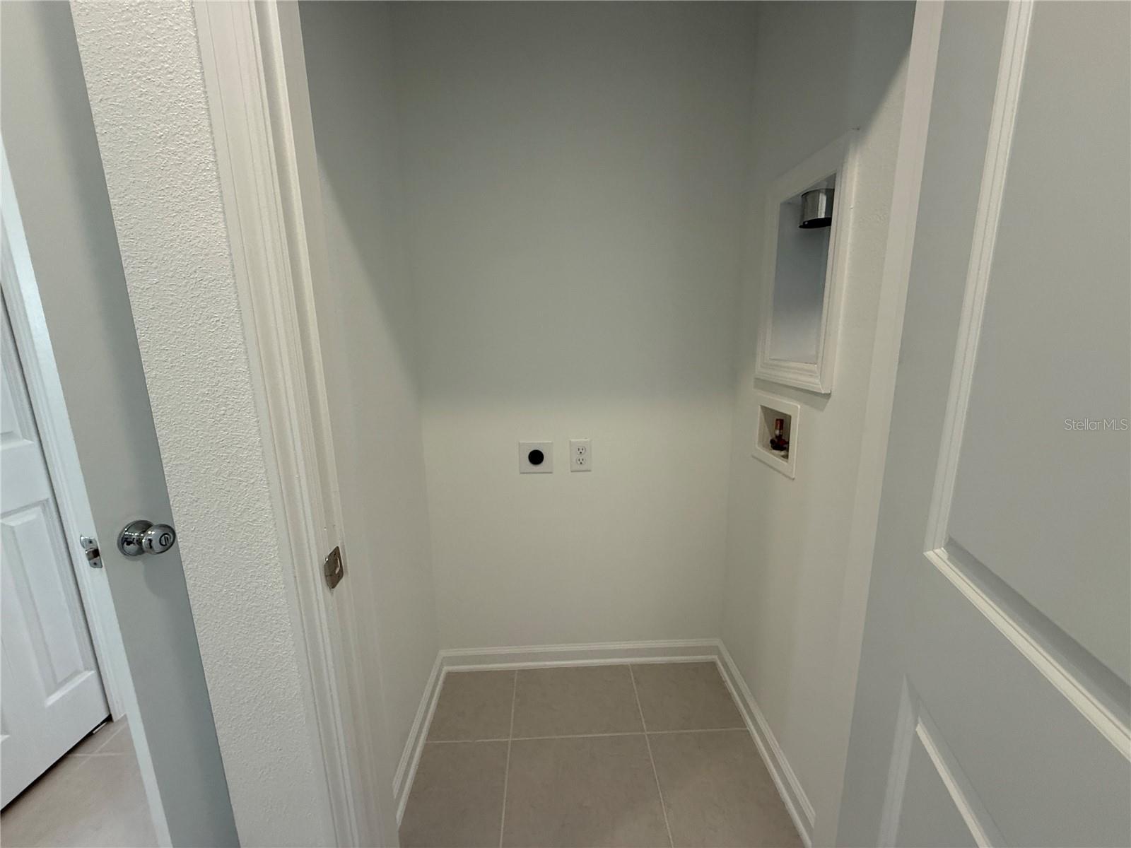 Image 53 of 68 For 5786 Gingham Drive