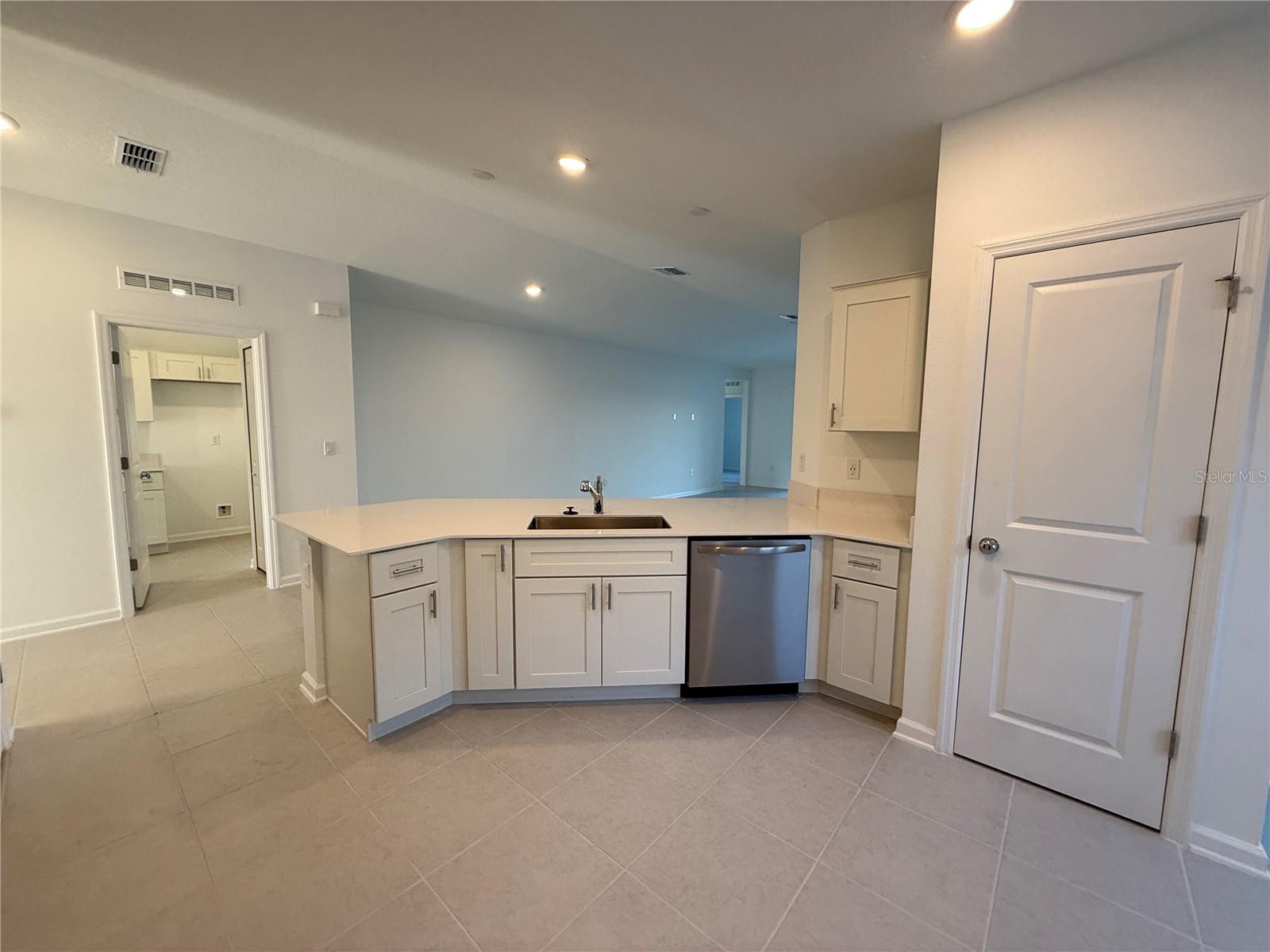 Image 8 of 68 For 5786 Gingham Drive