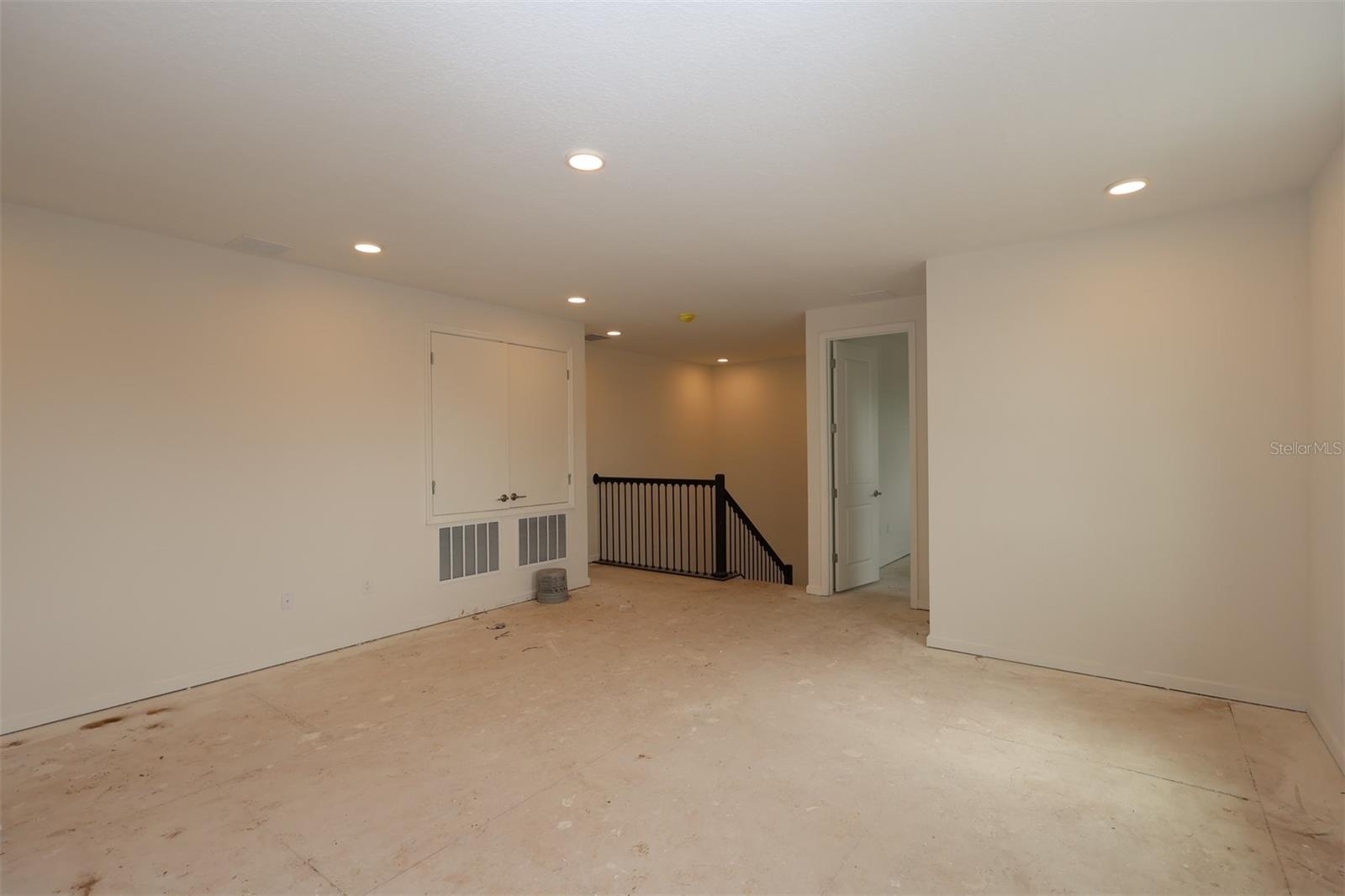 Image 43 of 64 For 5426 Park Guell Street