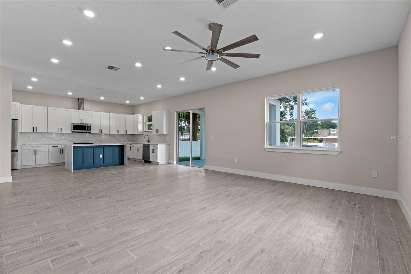 Image 17 of 45 For 2718 Keystone Drive