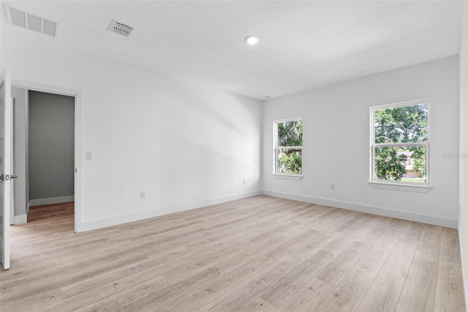 Image 22 of 45 For 2718 Keystone Drive