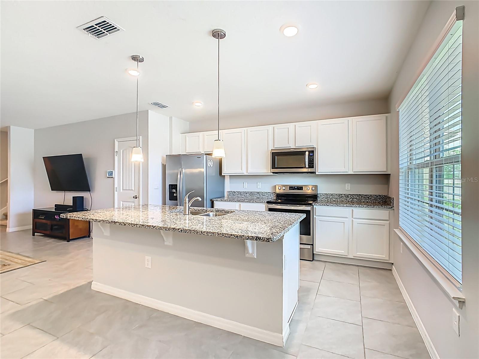 Image 10 of 51 For 13158 Bounty Avenue