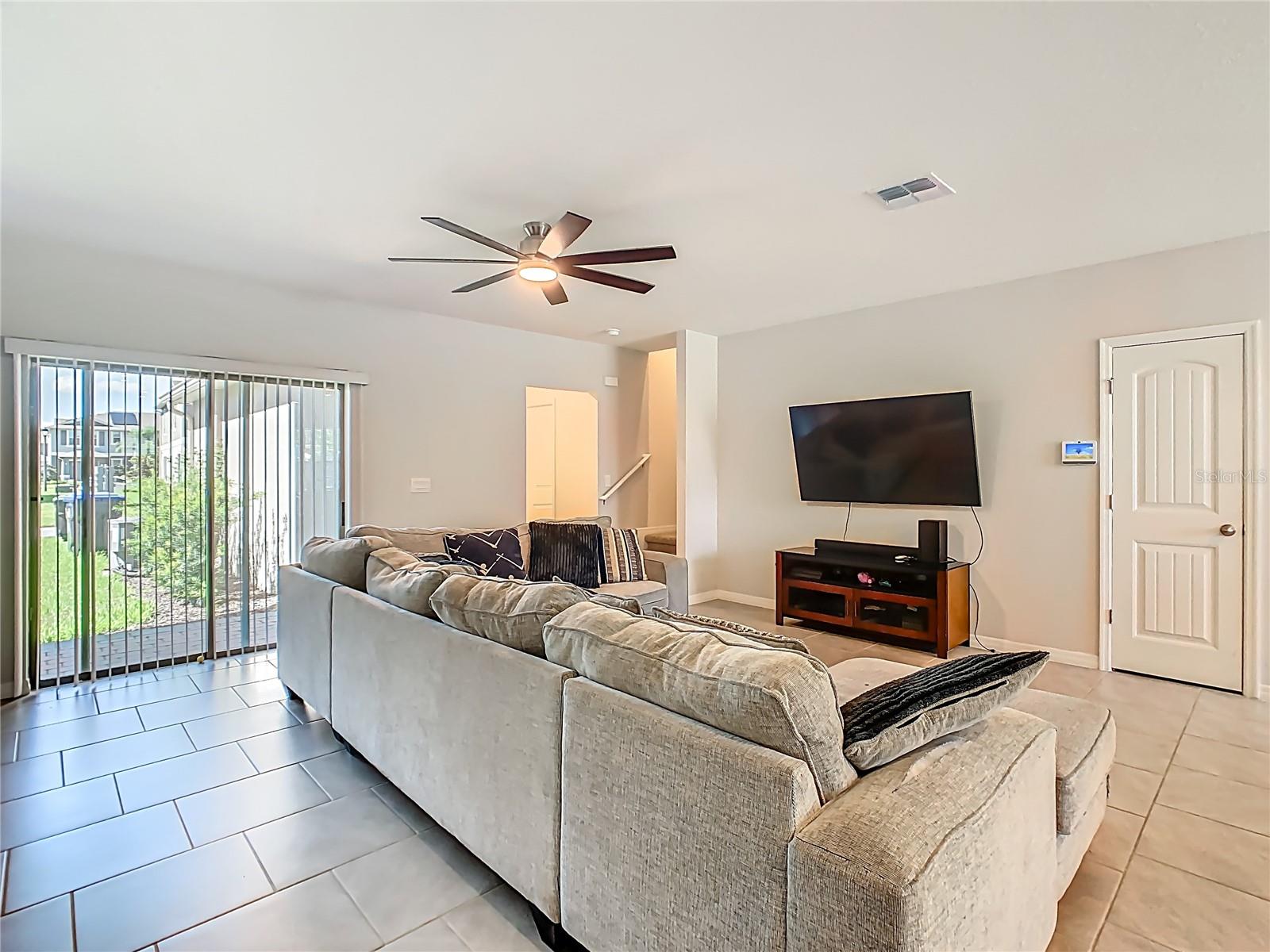Image 11 of 51 For 13158 Bounty Avenue