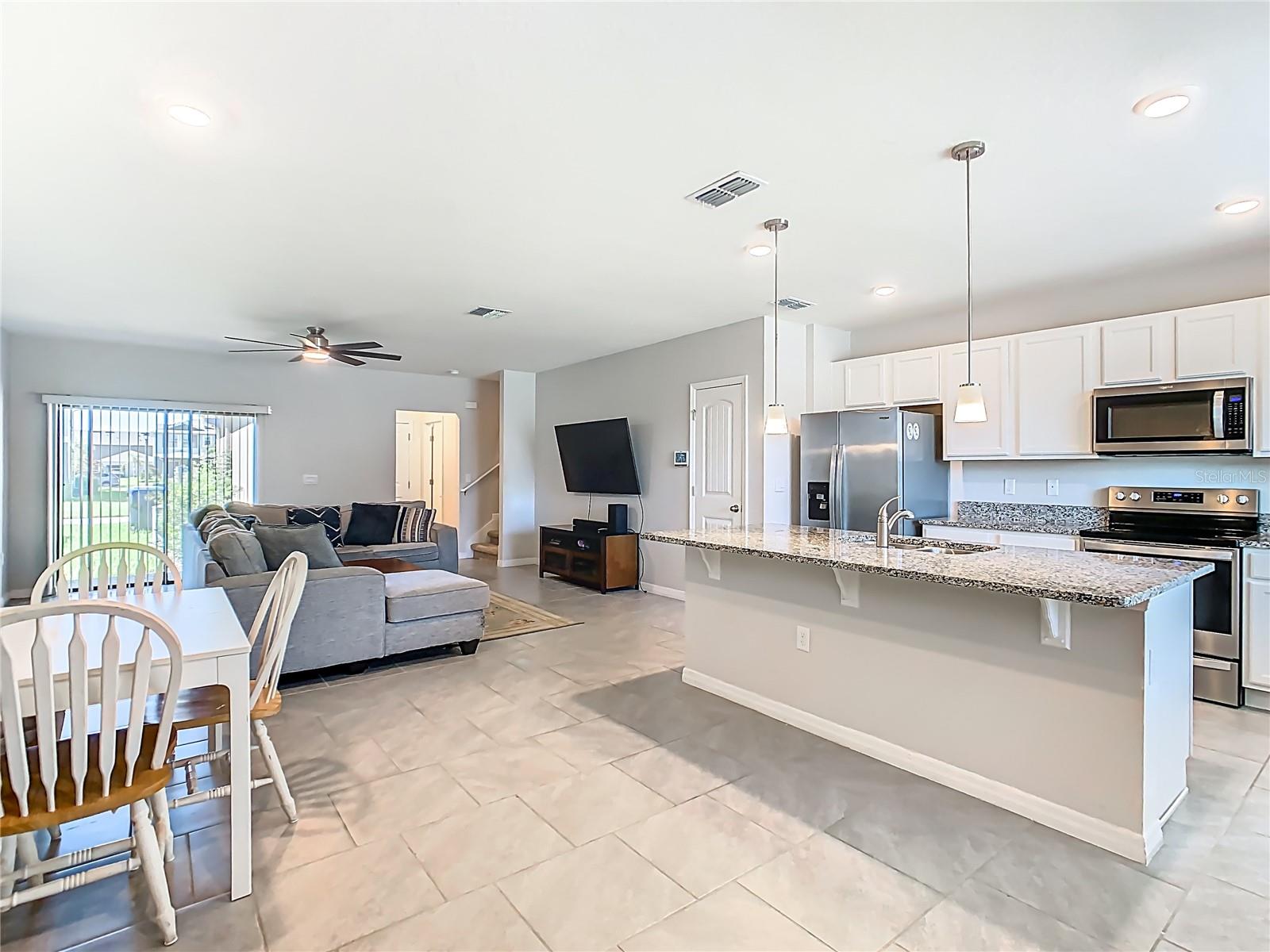 Image 3 of 51 For 13158 Bounty Avenue