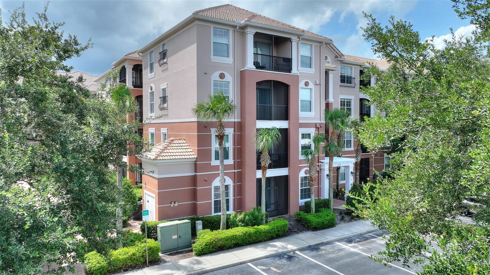 Image 3 of 41 For 1351 Venezia Court 101