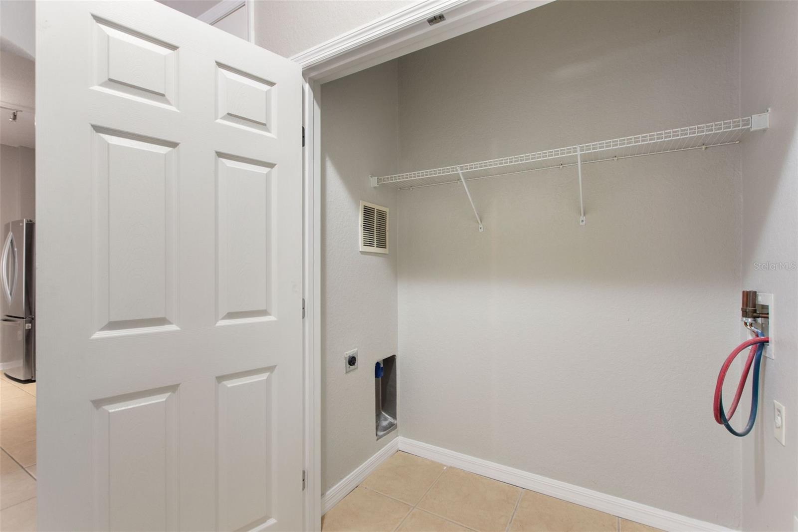 Image 6 of 41 For 1351 Venezia Court 101