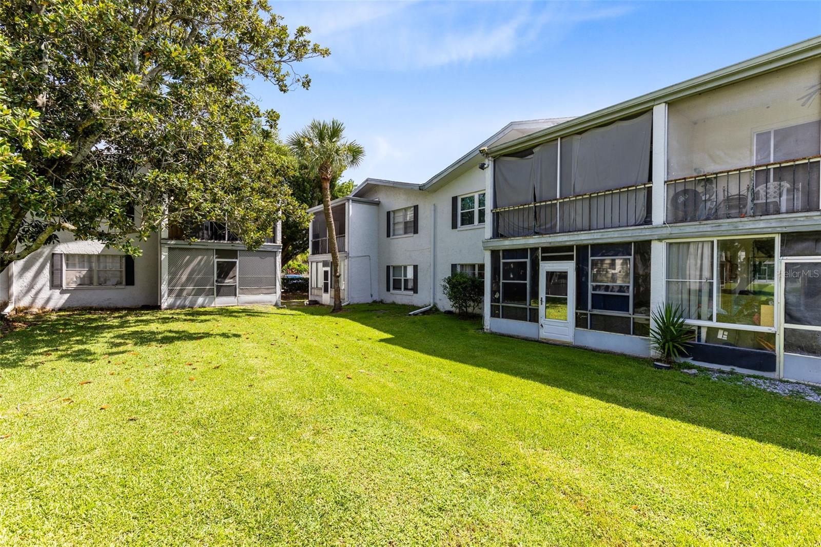 Image 26 of 30 For 1806 Amberly Avenue F46