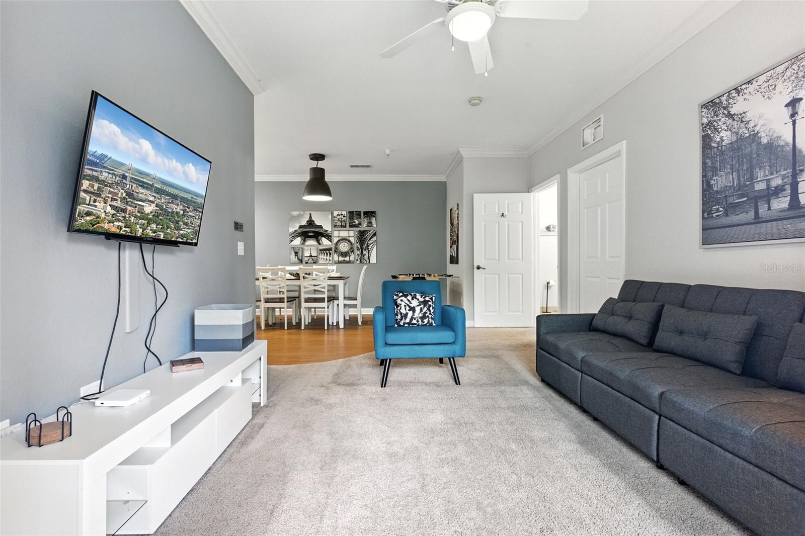 Image 13 of 43 For 8010 Tuscany Way 5206