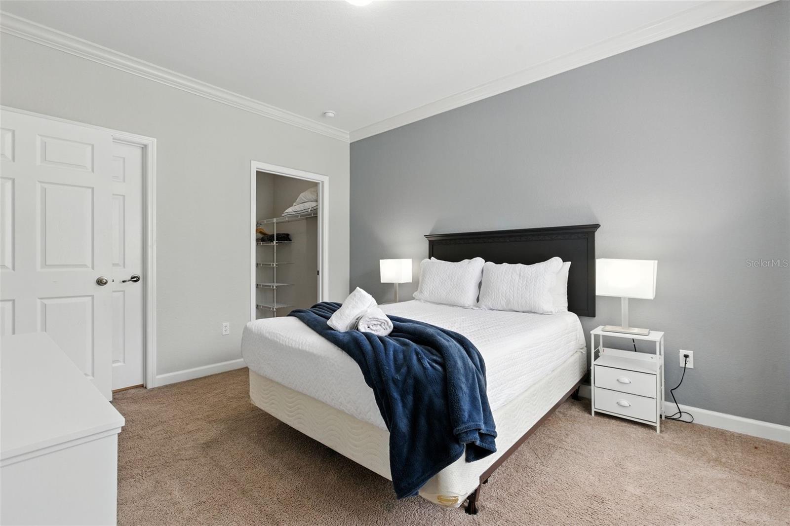 Image 17 of 43 For 8010 Tuscany Way 5206
