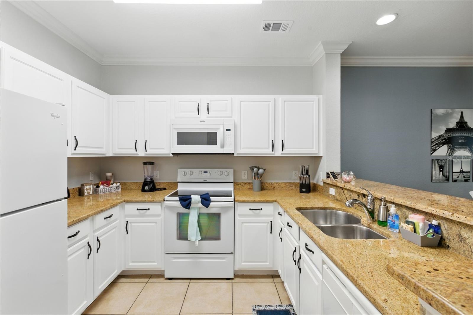Image 5 of 43 For 8010 Tuscany Way 5206