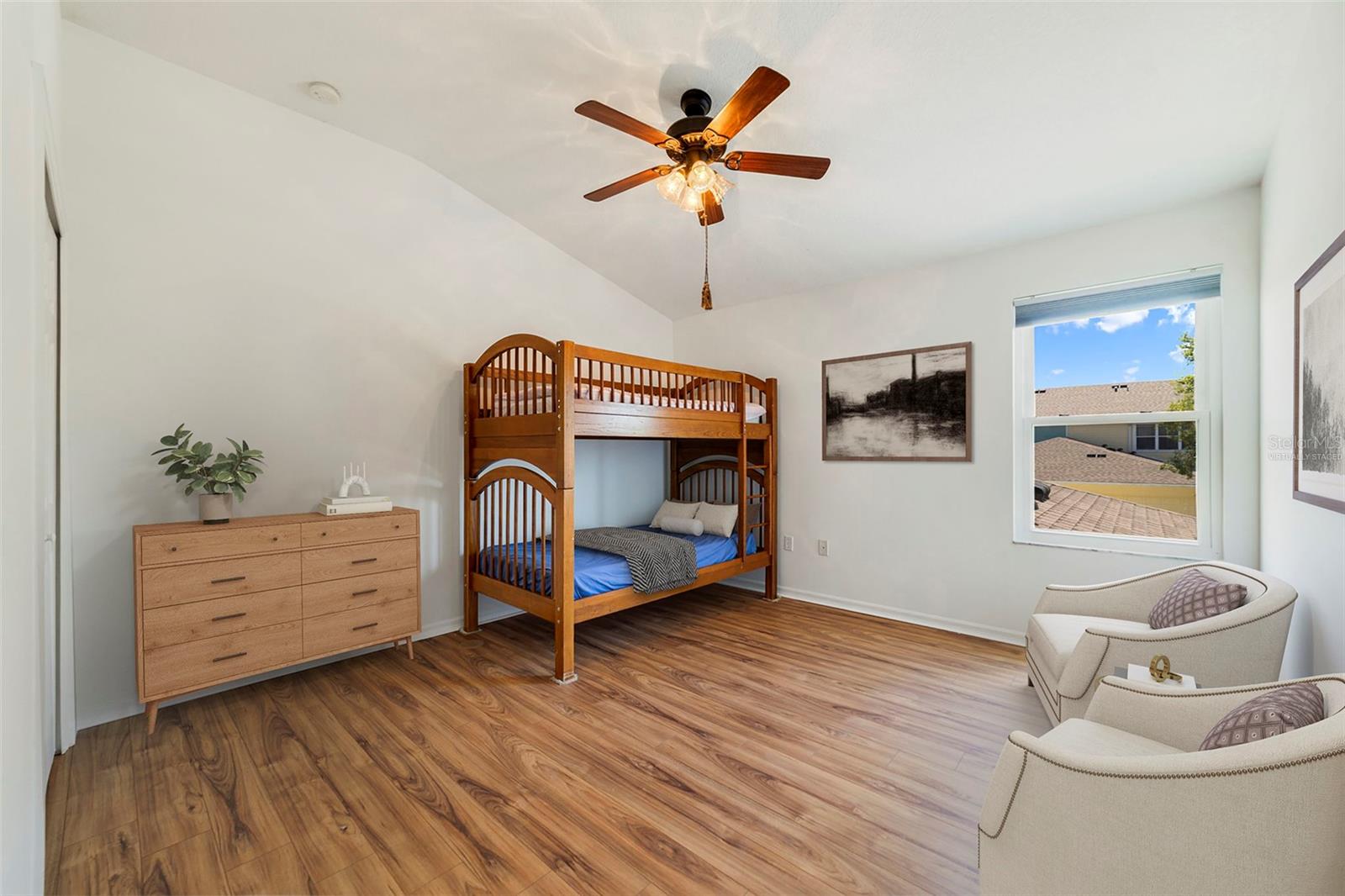 Image 8 of 24 For 13730 Lensdale Lane