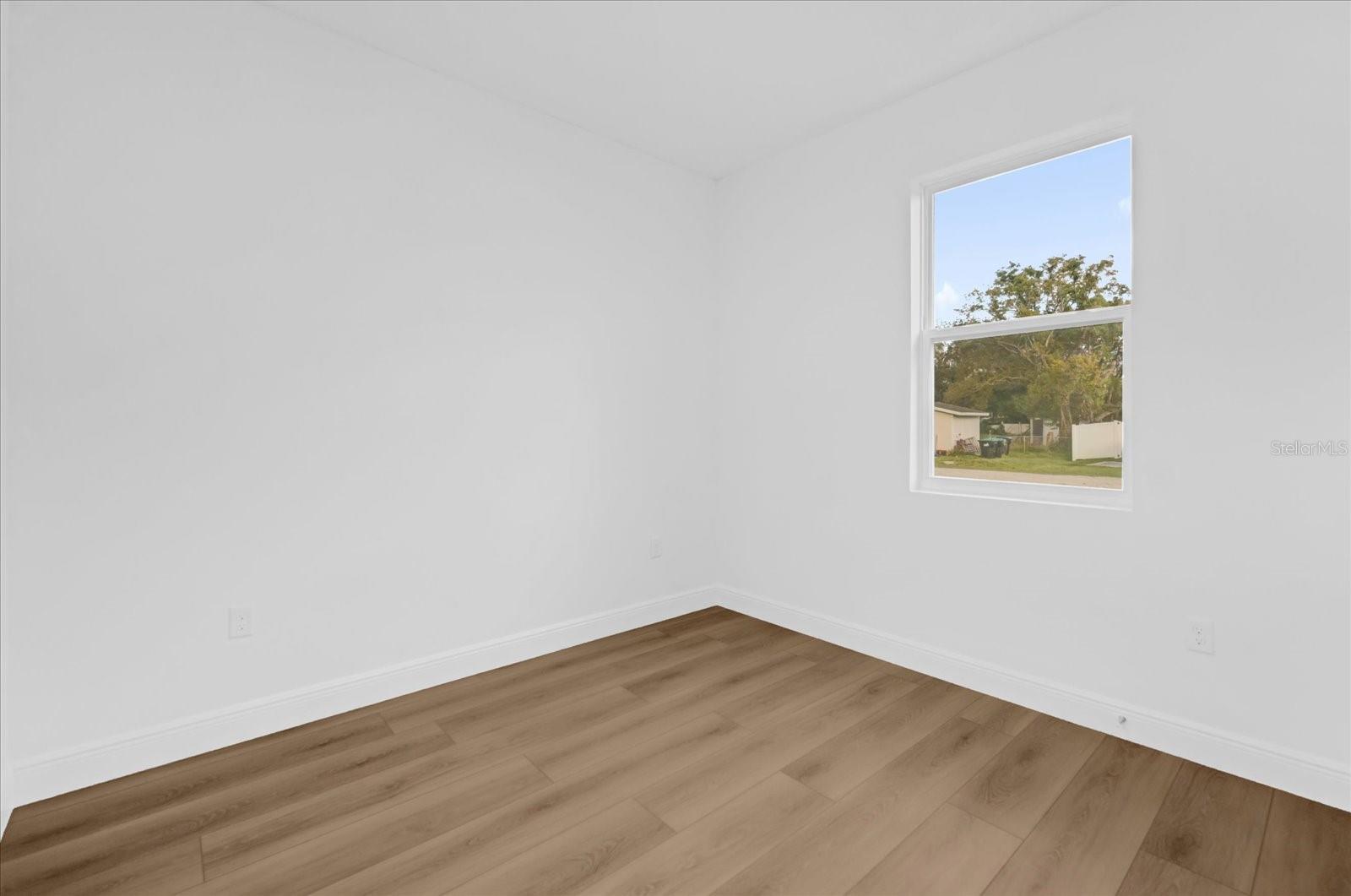 Image 15 of 36 For 4944 Tinkham Avenue