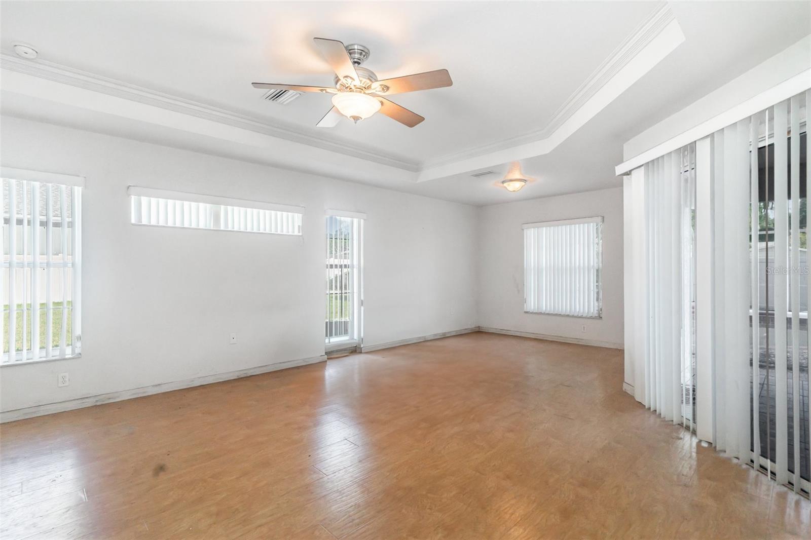 Image 21 of 40 For 8737 156th Street