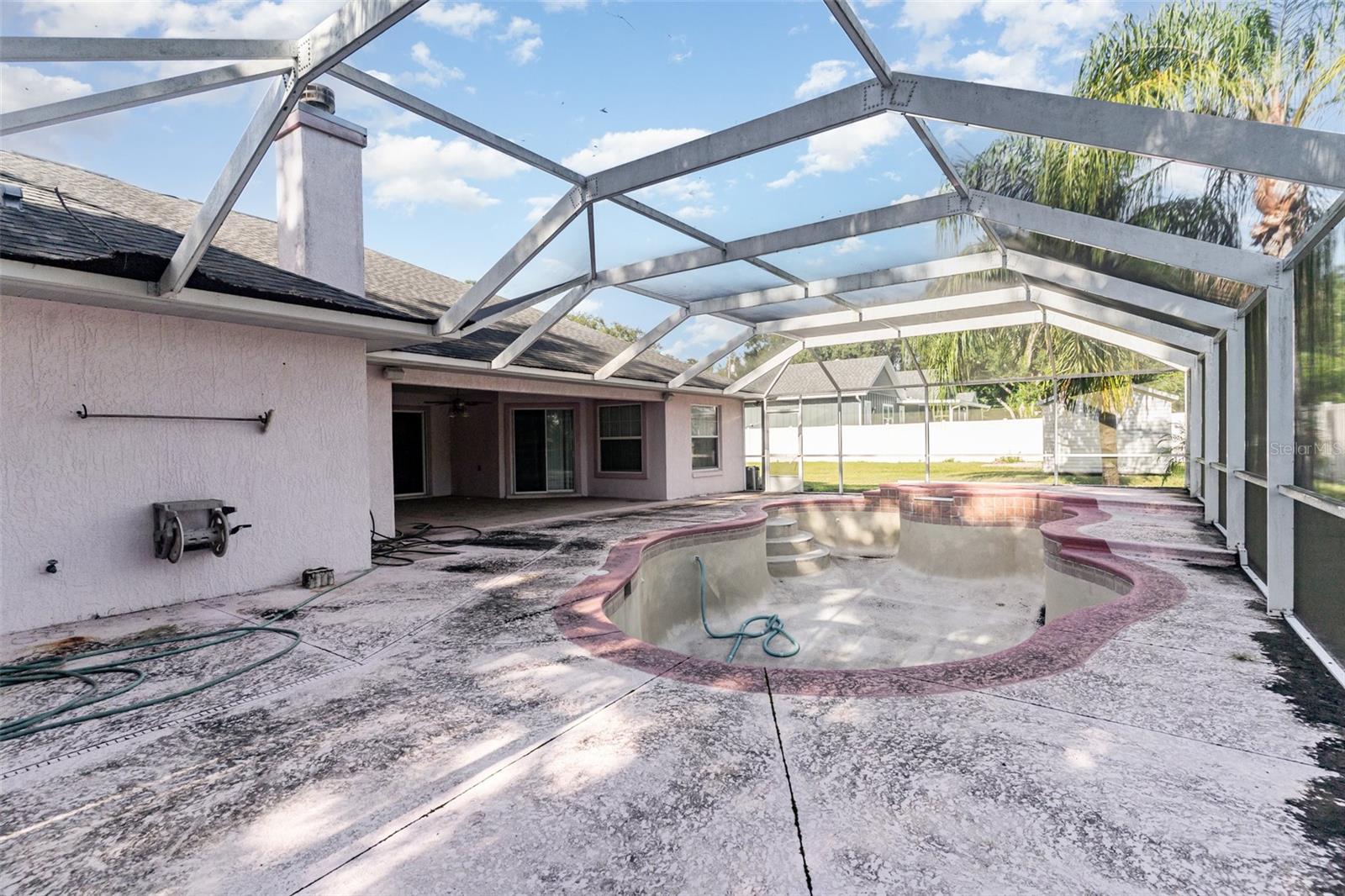 Image 36 of 40 For 8737 156th Street
