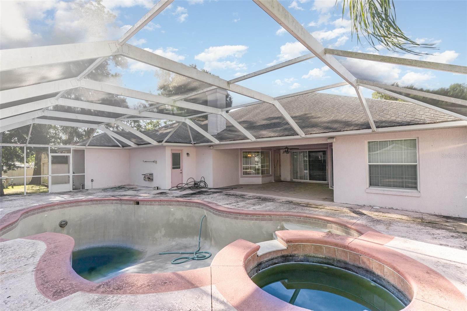 Image 37 of 40 For 8737 156th Street