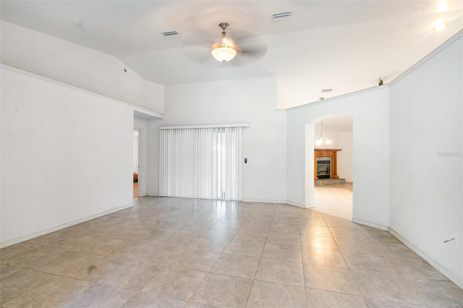Image 4 of 40 For 8737 156th Street