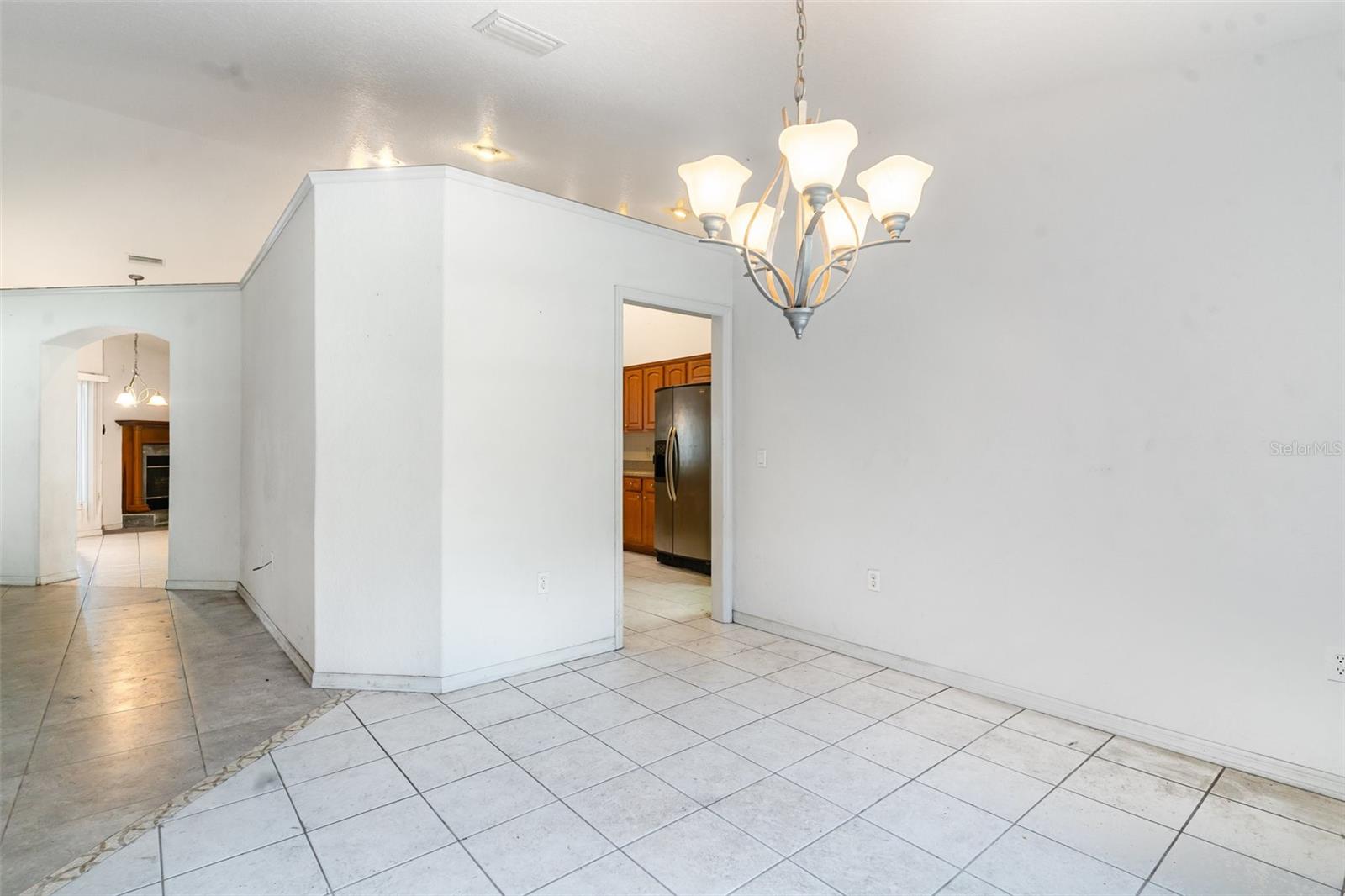 Image 8 of 40 For 8737 156th Street