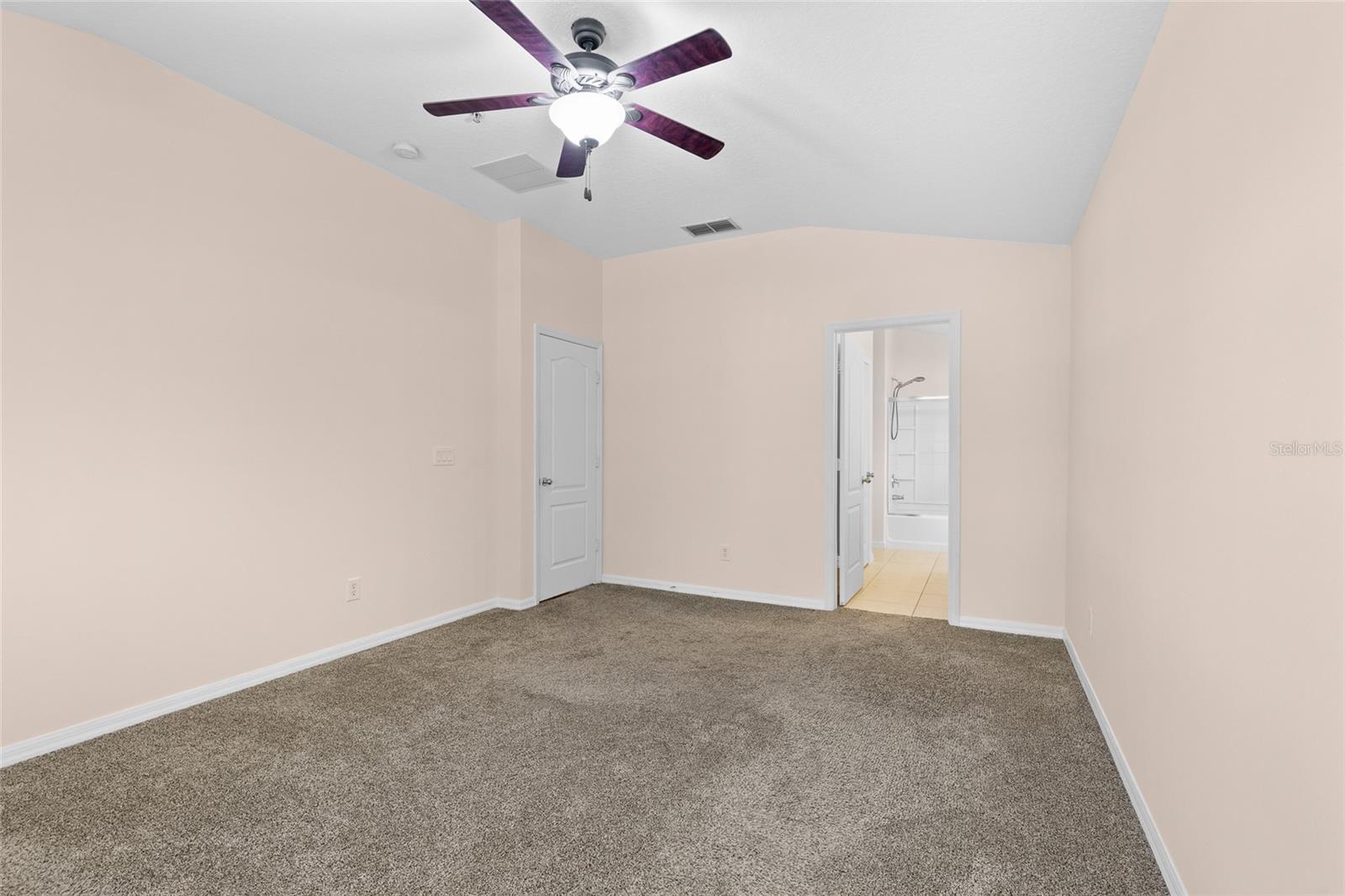 Image 18 of 38 For 454 Ashley Brooke Court C
