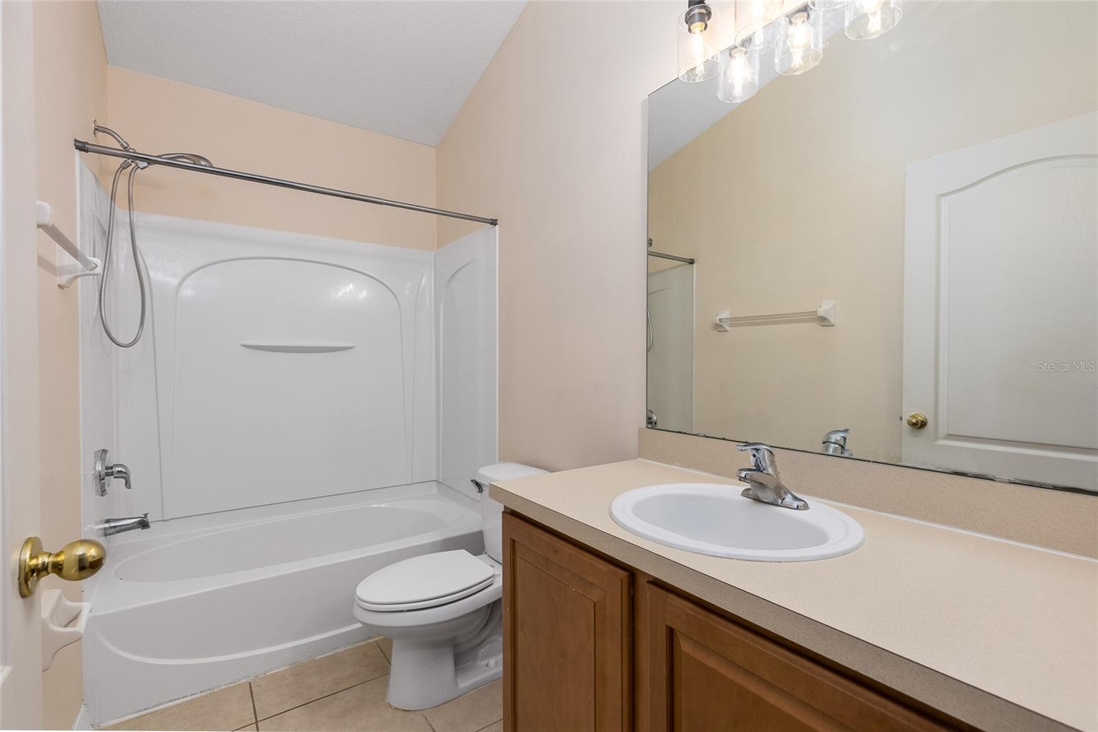 Image 26 of 38 For 454 Ashley Brooke Court C