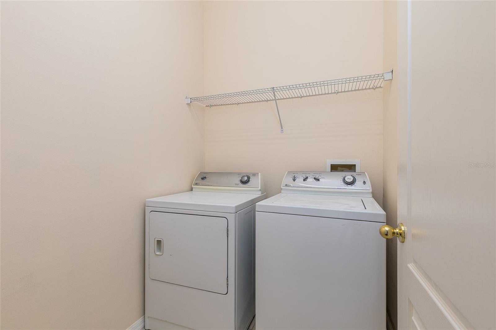 Image 27 of 38 For 454 Ashley Brooke Court C
