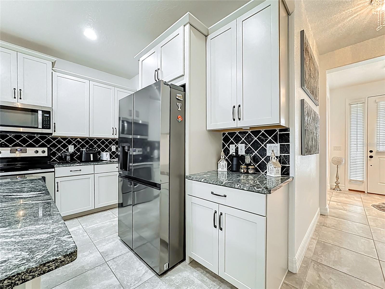 Image 17 of 52 For 2541 Seggolia Lane