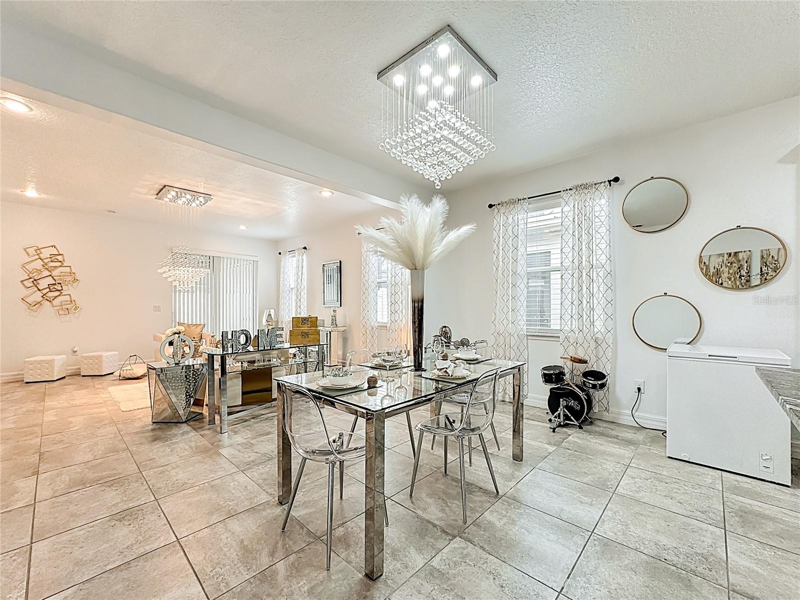 Image 21 of 52 For 2541 Seggolia Lane