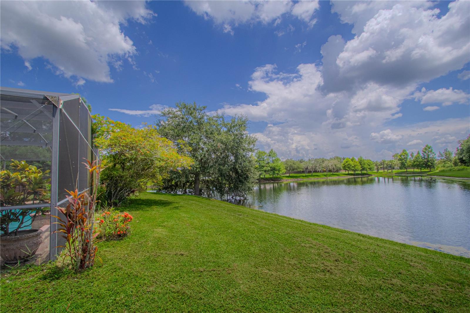 Image 4 of 9 For 5500 Willow Bend Trail