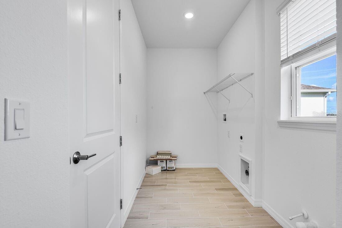 Image 35 of 45 For 673 Junonia Boulevard