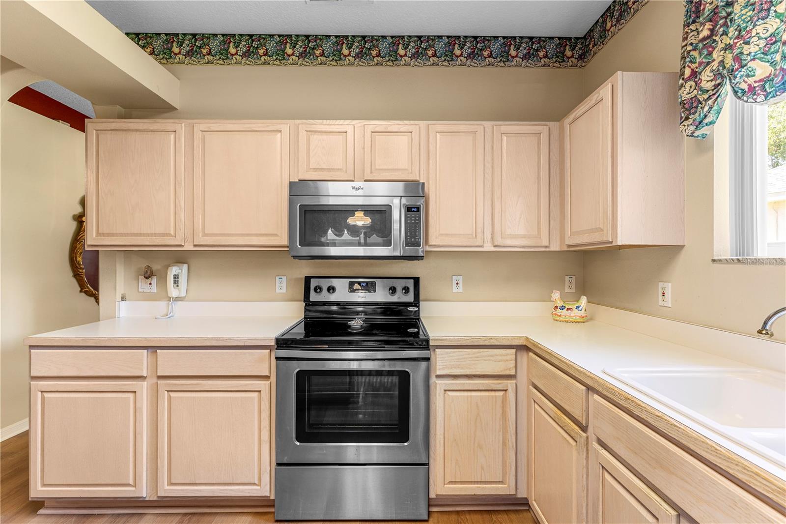 Image 12 of 71 For 2310 Grasmere Circle