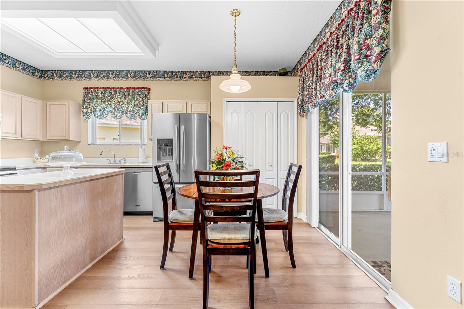 Image 16 of 71 For 2310 Grasmere Circle