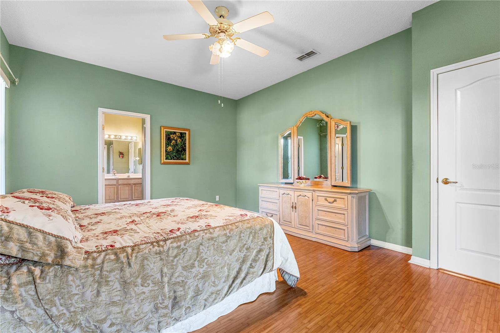 Image 23 of 71 For 2310 Grasmere Circle