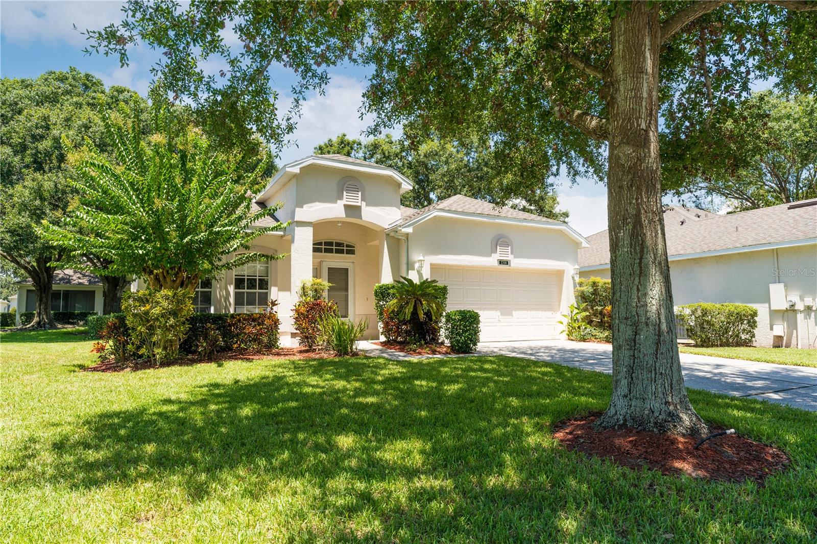 Image 33 of 71 For 2310 Grasmere Circle